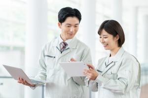 【職業紹介】自動車用エンジンの適合業務 / 裾野市 / メカニック / 年俸4,000,000円～