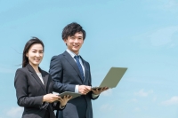 人材コーディネーター（営業職）/ 土日祝休み / 賞与あり / 正社員